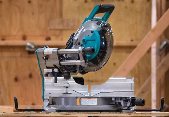 best-miter-saws-for-your-project-hero