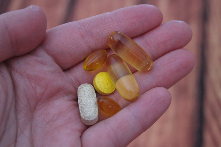 prevent-ED-deficiency-vitamins-that-help-with-erectile-dysfunction--scaled